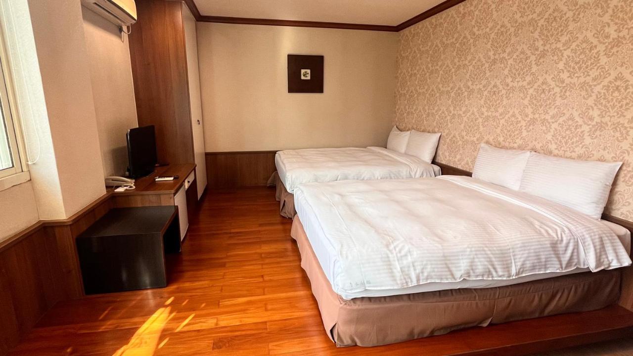 Xiu Shui Hotel Yuchi Exterior photo